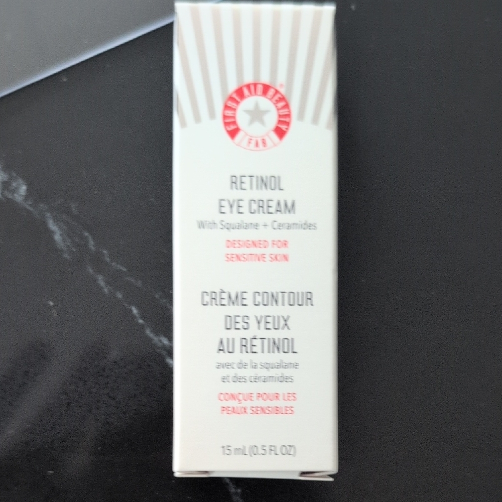 First Aid Beauty Retinol Eye Cream - White and Red